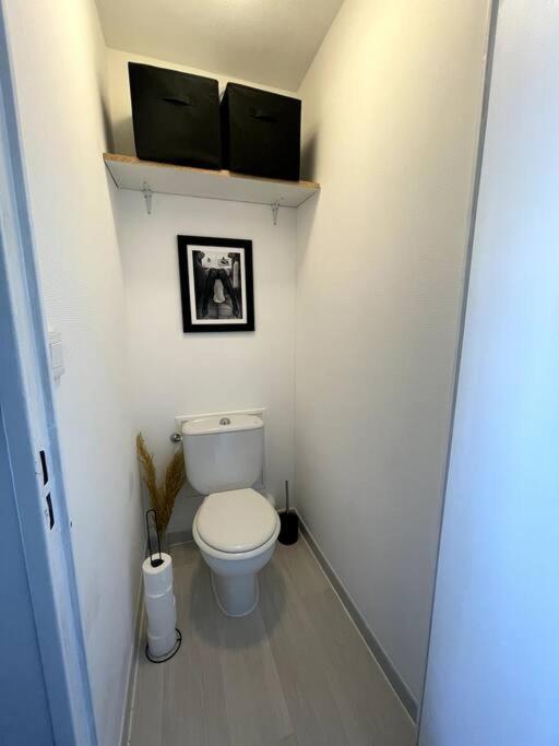 Appartement Vue Mer, 5Min A Pied De La Plage, Parking Prive Vallauris Bagian luar foto